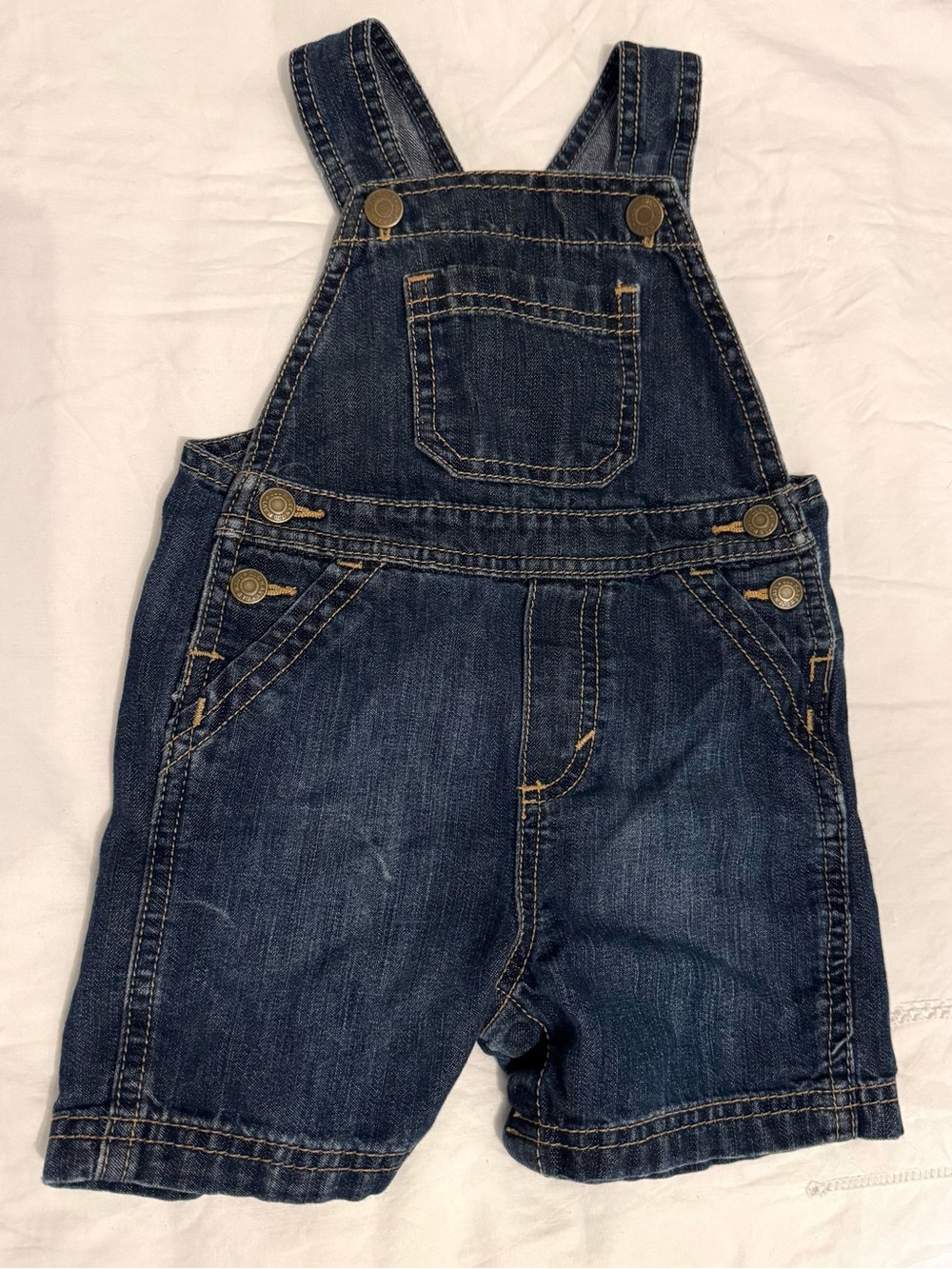 Toddler Old Navy 12 to 18 months Denim Short Overalls